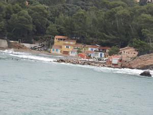 2018 11 01 TOULON HOMMAGE AUX VICTIMES CIVILES ET MILITAIRES DES 2 GUERRES (140)